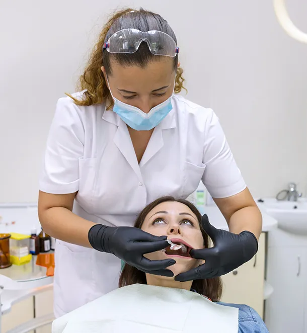 Hollywood Smile Makeover Cost In Dubai